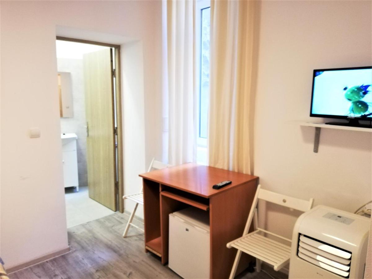 Studio Piata Amzei 1 Apartamento Bucareste Exterior foto